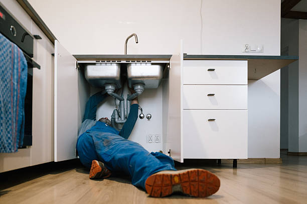 Professional Drain Cleaning technician working in Woodstock, VA